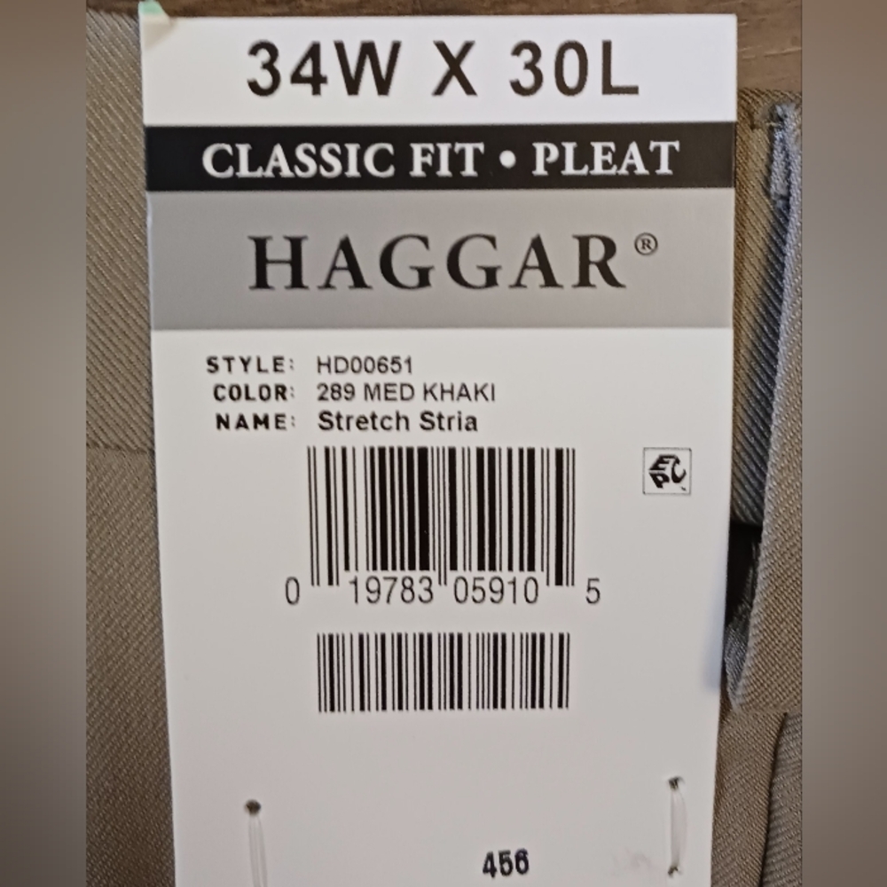 Haggar Men's Pleated Khaki Dress Pants w/cuff bottom, Size 34W x 30L, NWT - Picture 5 of 5